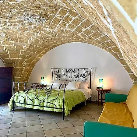 Hotel Kallistos & Gallipoli