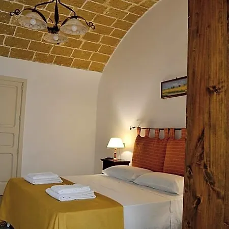 Kallistos & Hotel