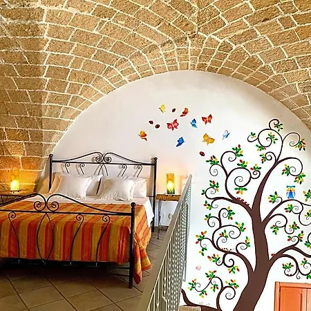 Kallistos & Hotel