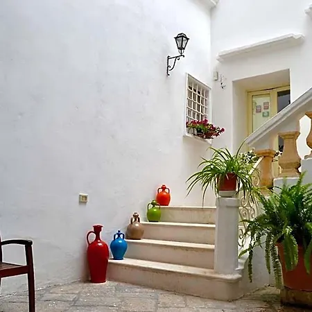 Kallistos & Hotel