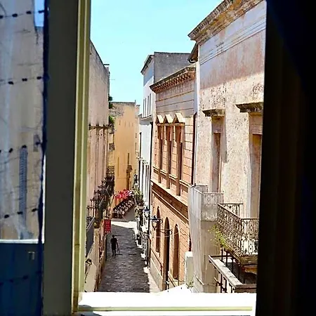 Kallistos & Hotel Gallipoli